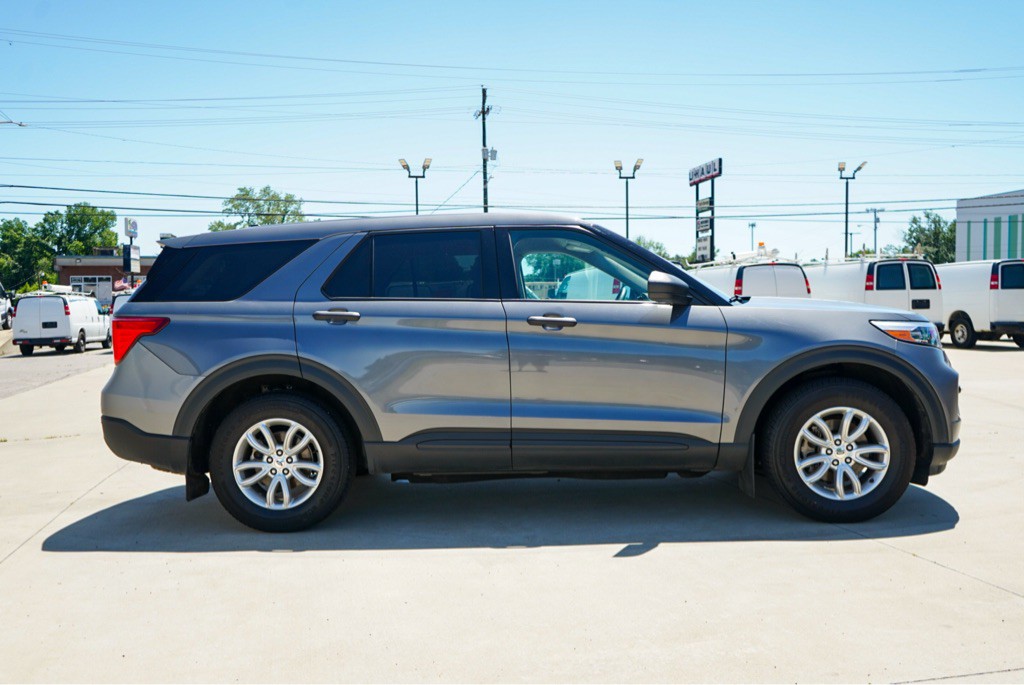 2021 Ford Explorer Image 5