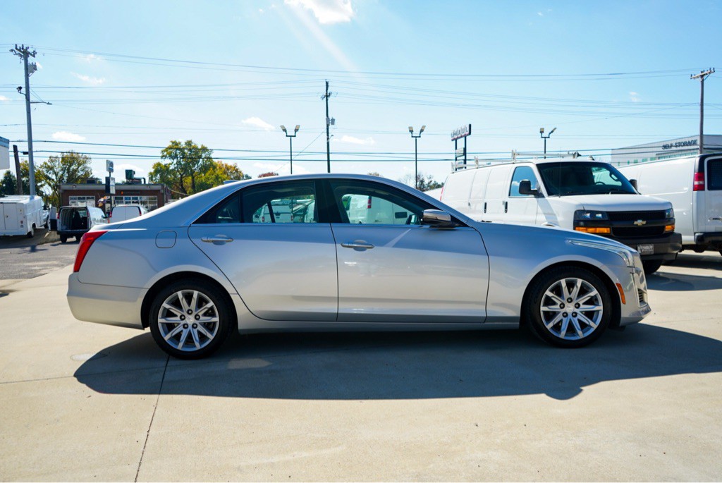 2016 Cadillac CTS Image 5