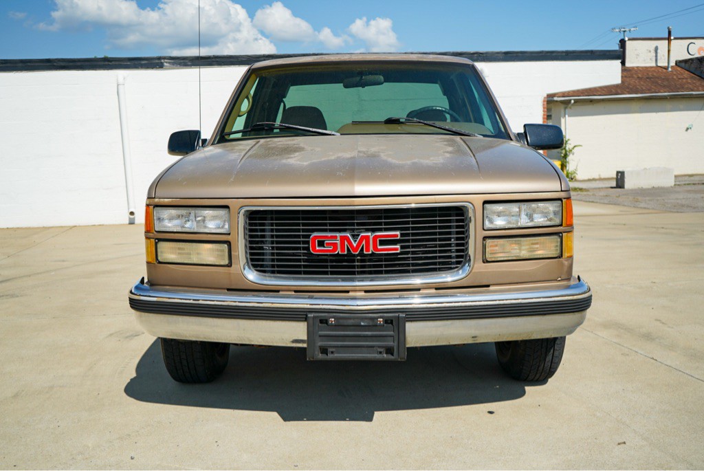 1995 GMC Sierra Image 3