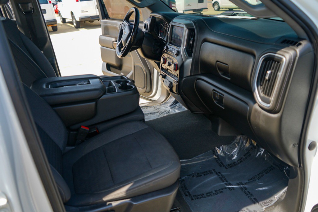 2023 Chevrolet Silverado 1500 Image 17
