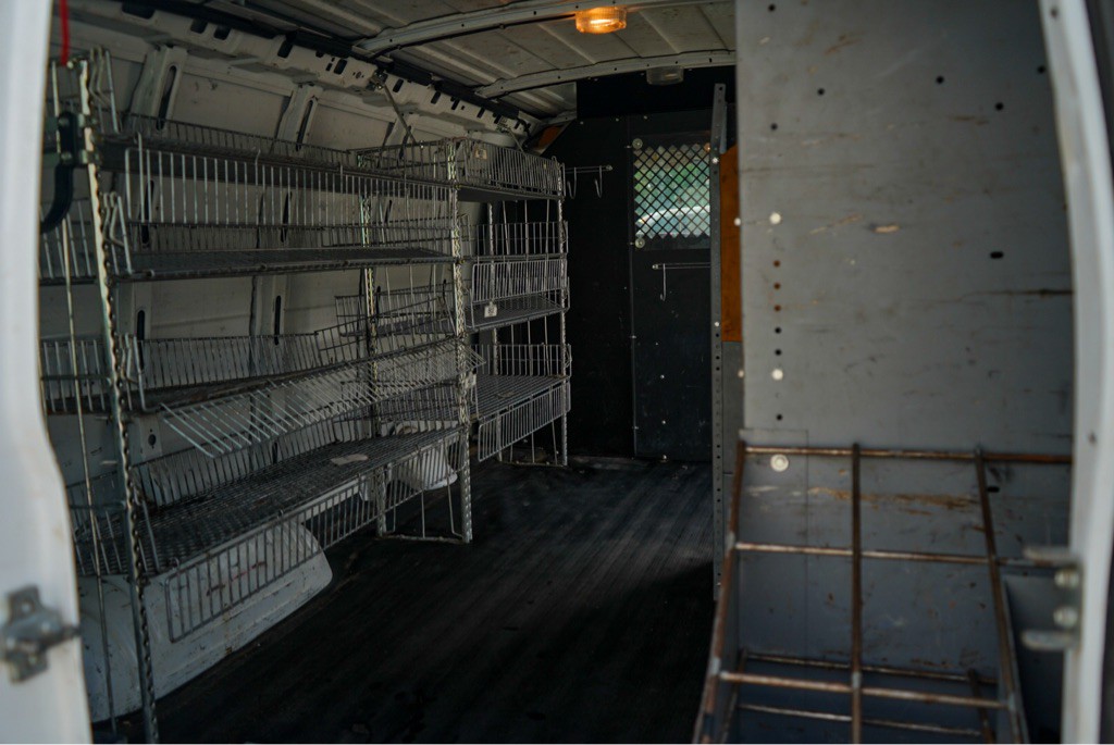 2012 Chevrolet Express Image 12