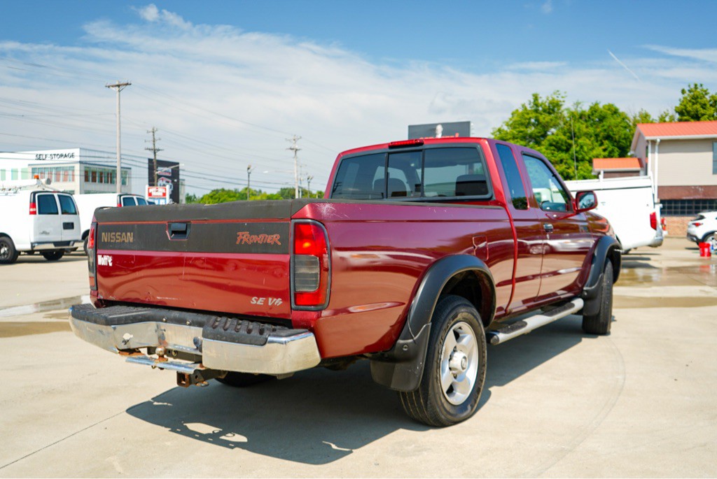 2000 Nissan Frontier Image 6