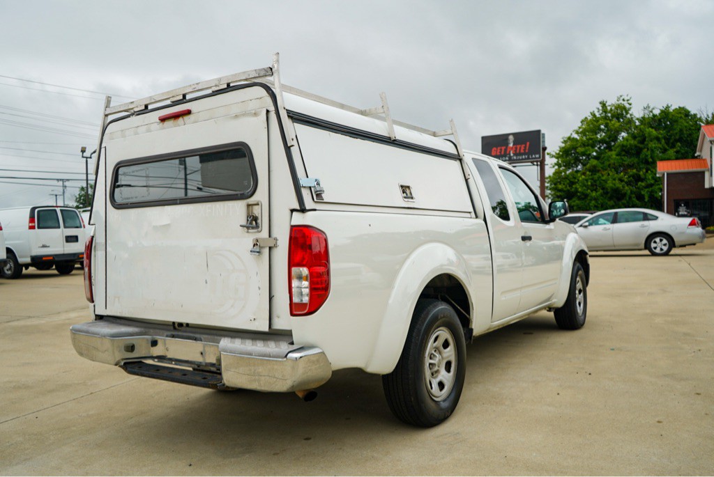 2014 Nissan Frontier Image 6