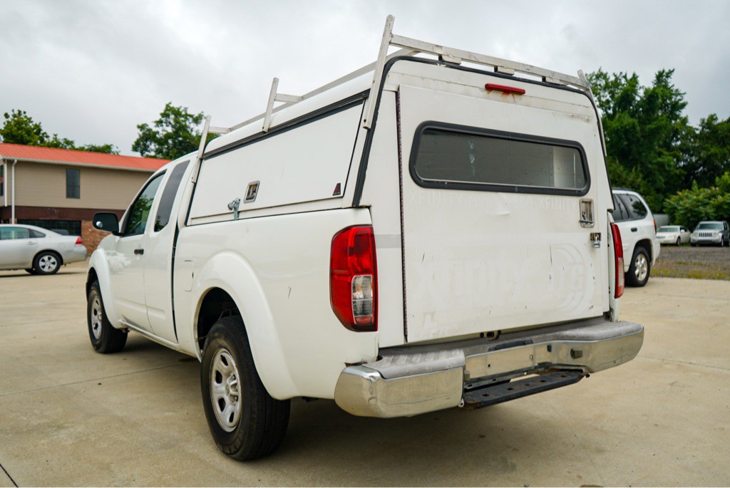2014 Nissan Frontier Image 8