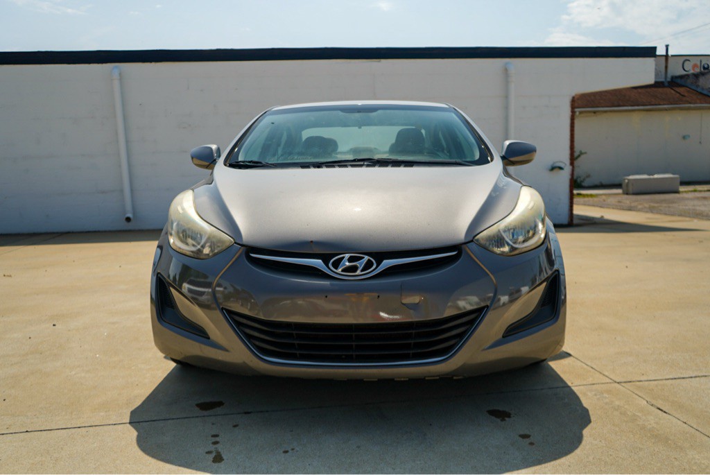 2014 Hyundai Elantra Image 3
