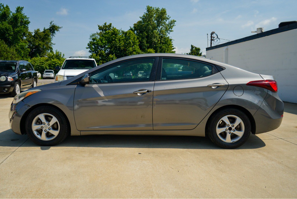 2014 Hyundai Elantra Image 9