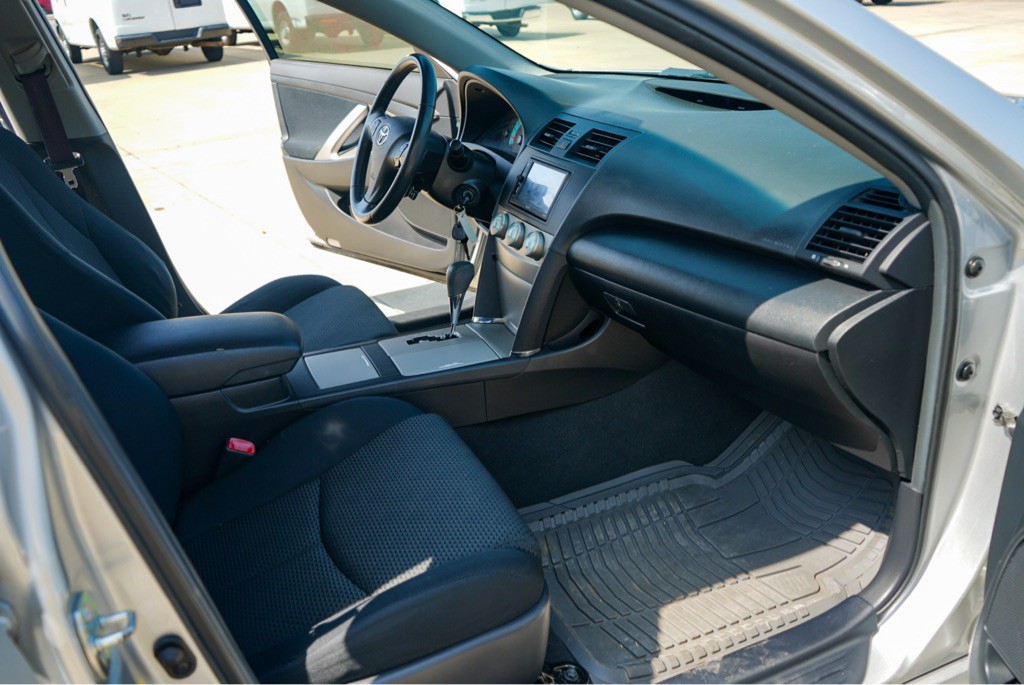 2009 Toyota Camry Image 13