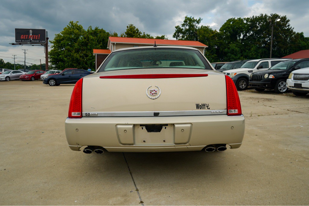 2008 Cadillac DTS Image 7