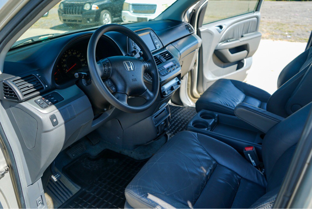 2005 Honda Odyssey Image 13