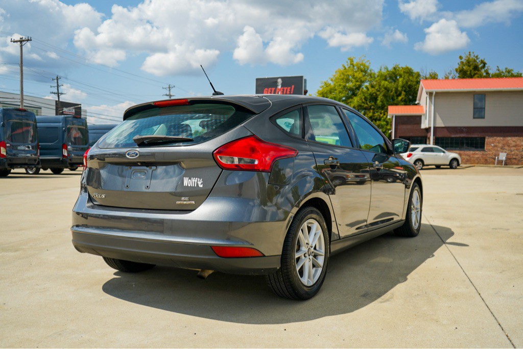 2016 Ford Focus Image 6