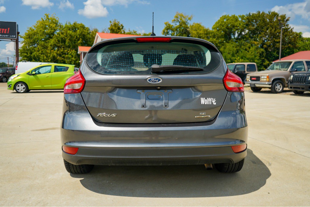 2016 Ford Focus Image 7