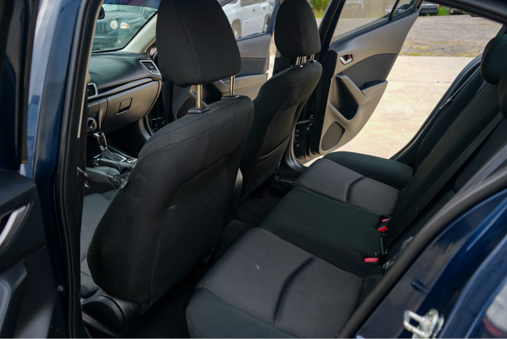 2015 Mazda Mazda3 Image 12