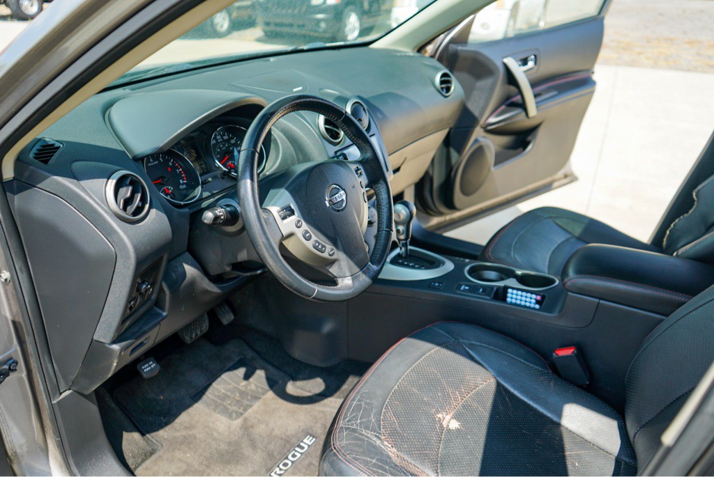 2013 Nissan Rogue Image 13