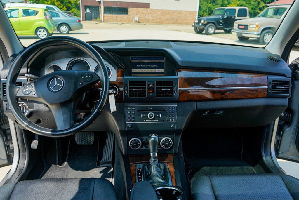 2012 Mercedes-Benz GLK-Class Image 14