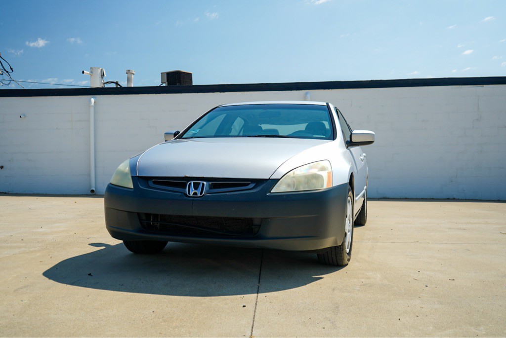 2005 Honda Accord Image 2