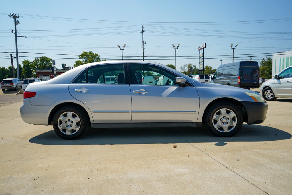 2005 Honda Accord Image 5