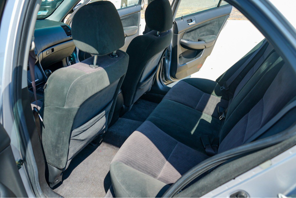 2005 Honda Accord Image 12