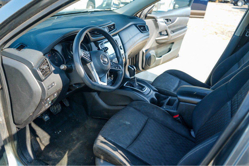 2019 Nissan Rogue Image 13