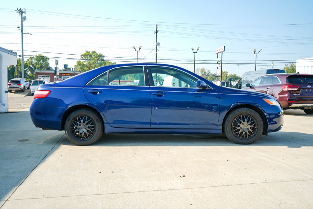 2009 Toyota Camry Image 5