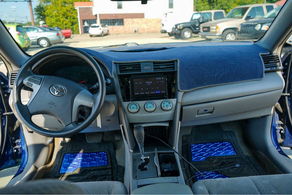 2009 Toyota Camry Image 14