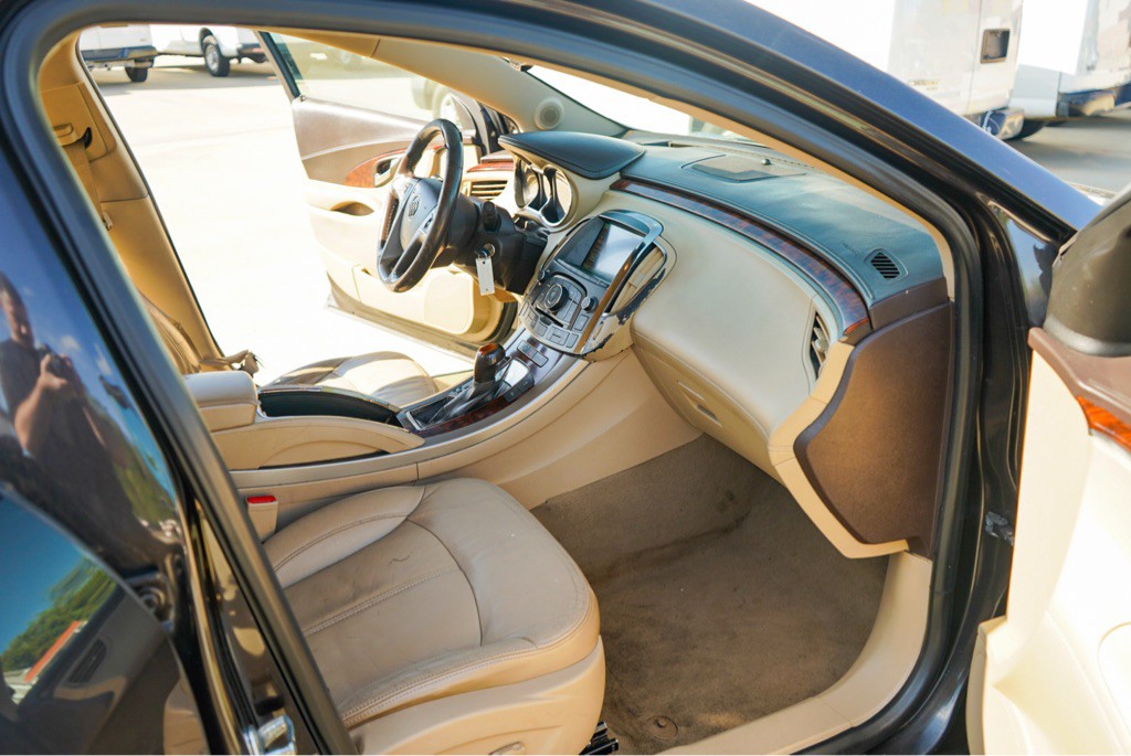 2013 Buick Lacrosse Image 10