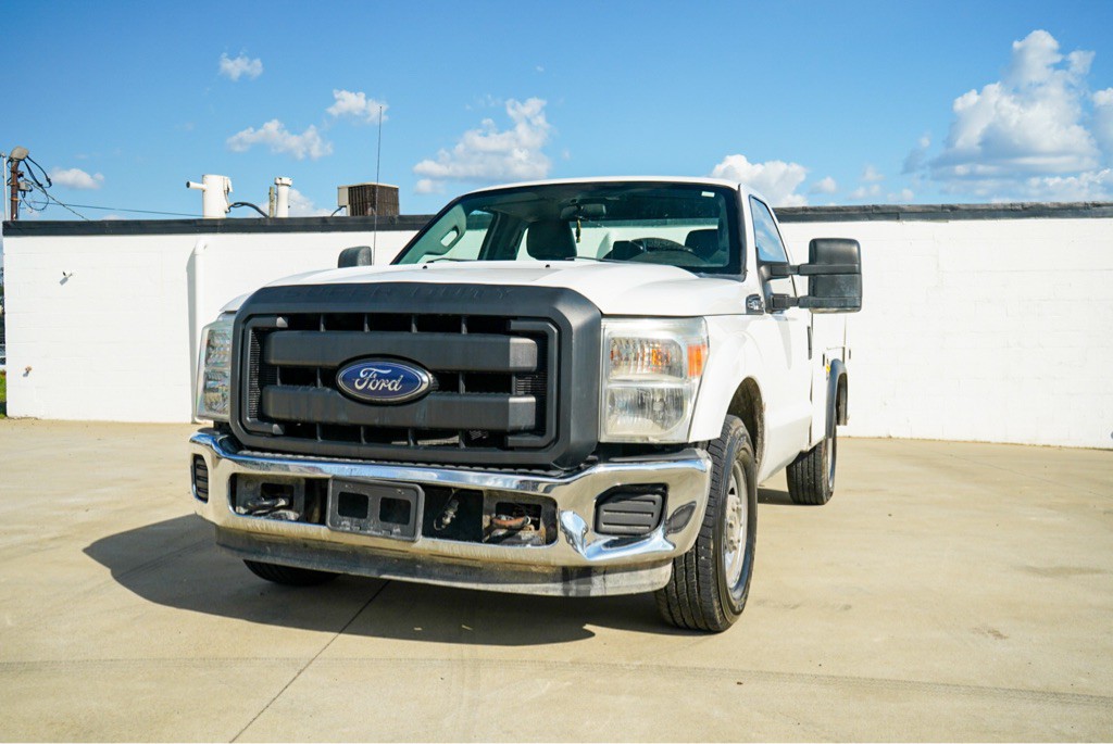 2016 Ford F-250 Image 2