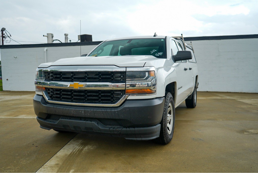 2016 Chevrolet Silverado 1500 Image 2