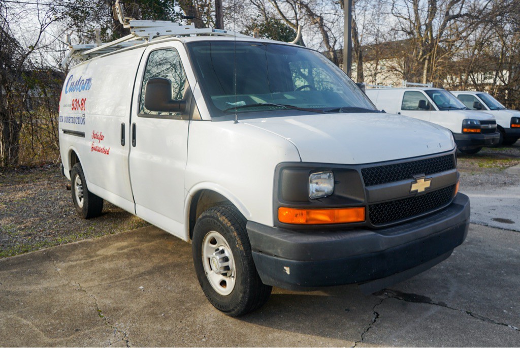 2012 Chevrolet Express Image 4