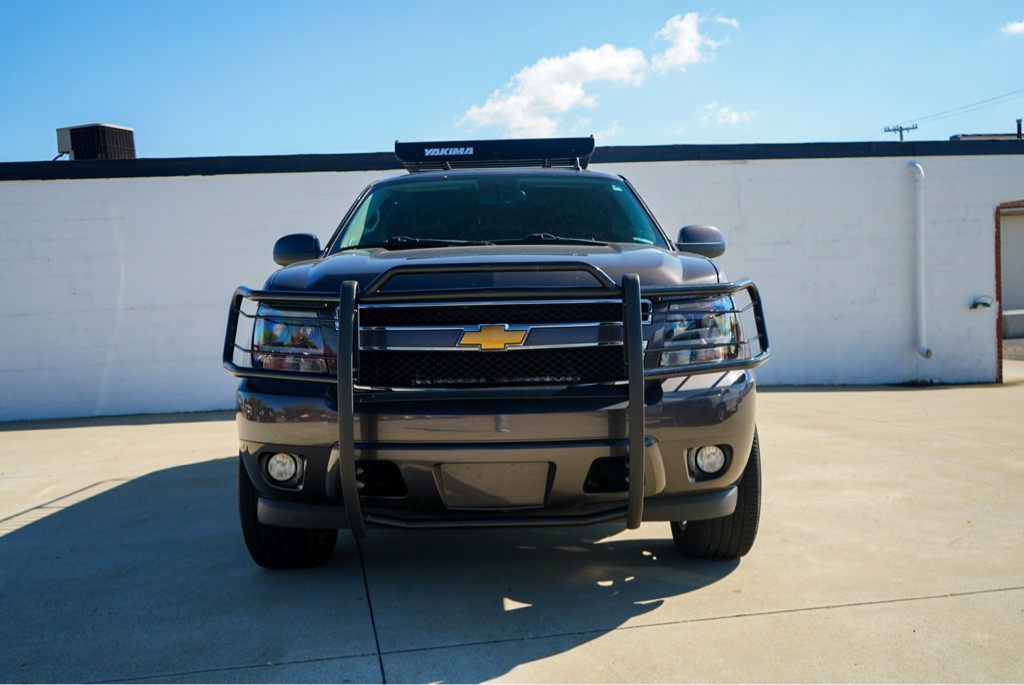 2011 Chevrolet Tahoe Image 3