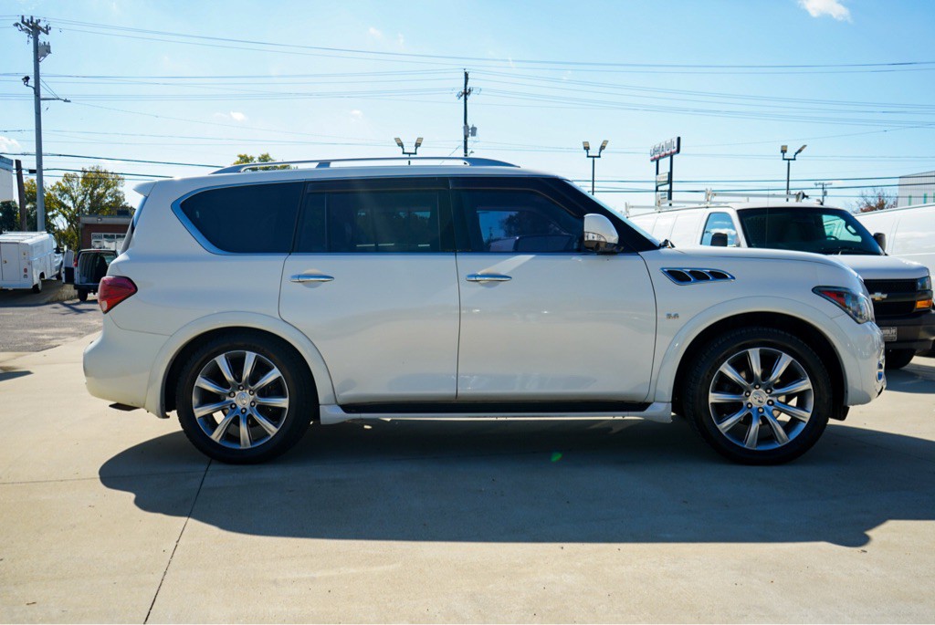 2014 INFINITI QX80 Image 5