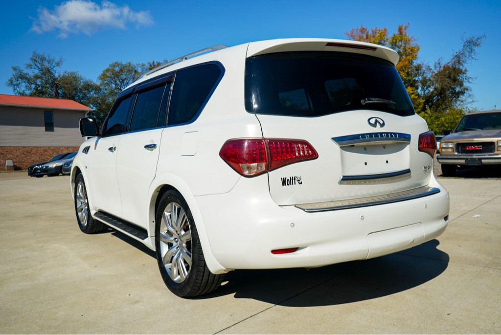 2014 INFINITI QX80 Image 8