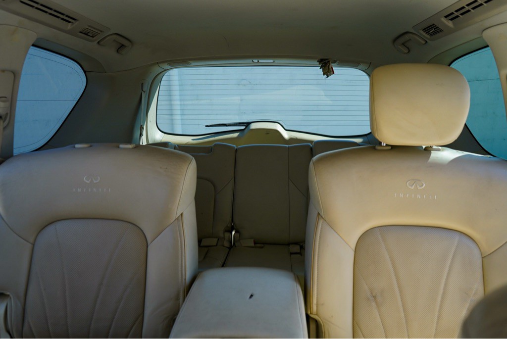 2014 INFINITI QX80 Image 15