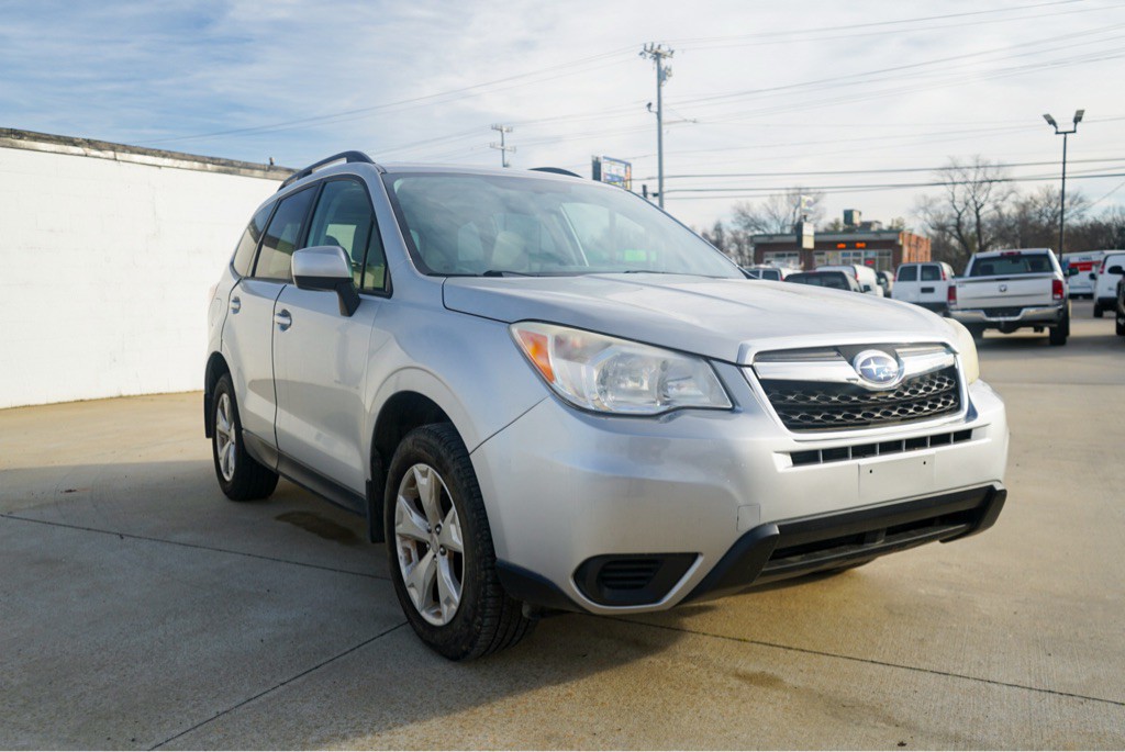 2015 Subaru Forester Image 4