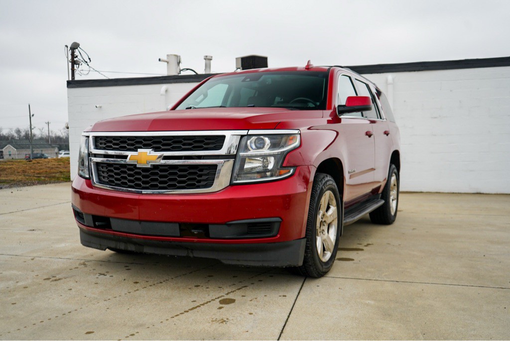2015 Chevrolet Tahoe Image 2