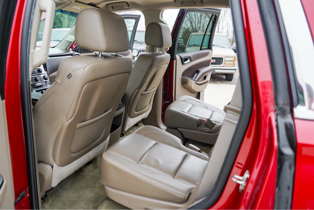 2015 Chevrolet Tahoe Image 12