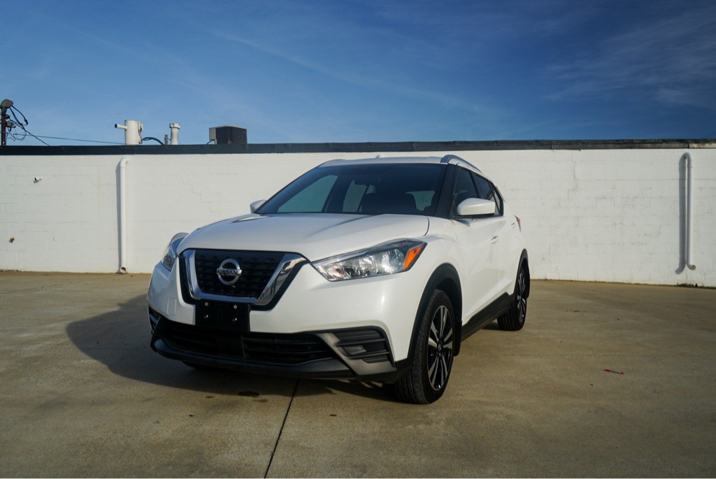 2020 Nissan Kicks Image 2