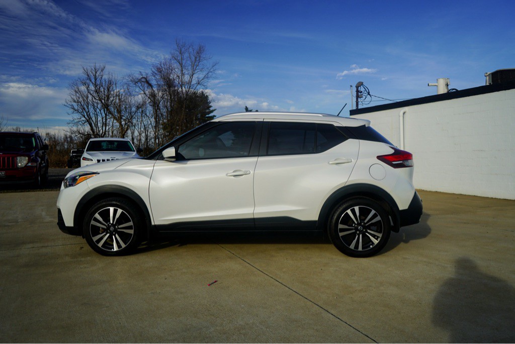 2020 Nissan Kicks Image 9