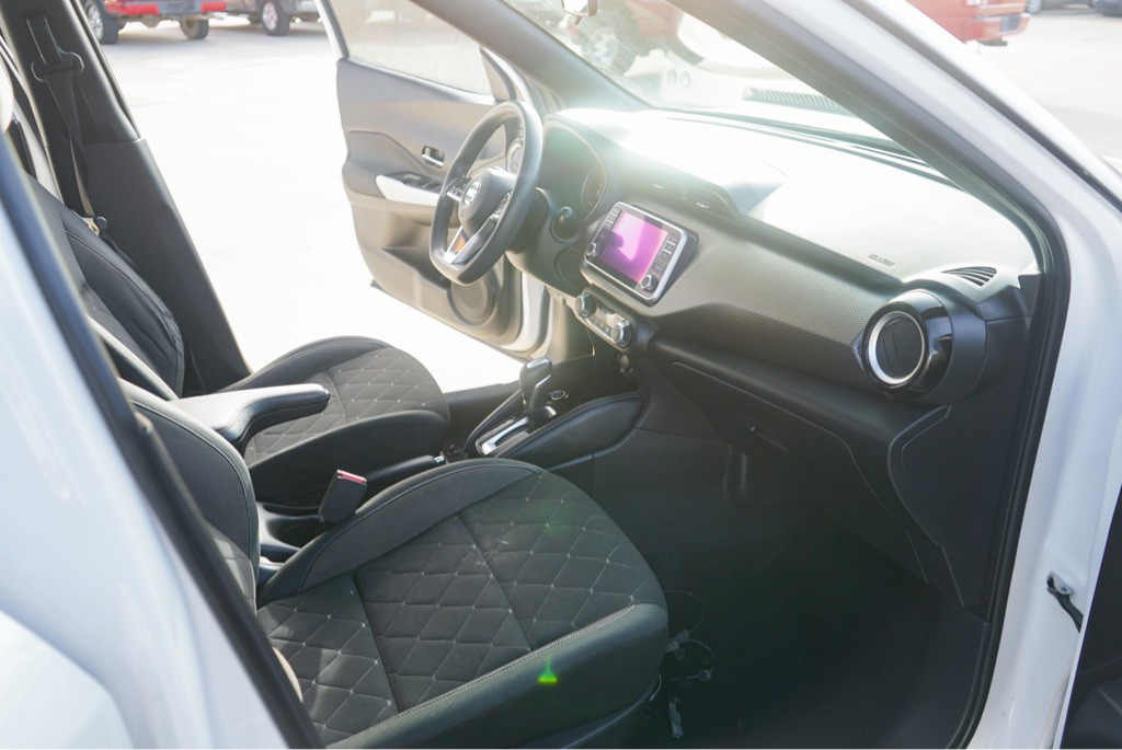 2020 Nissan Kicks Image 10