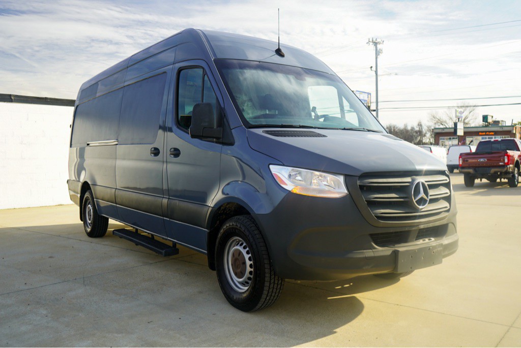 2019 Mercedes-Benz Sprinter Image 4
