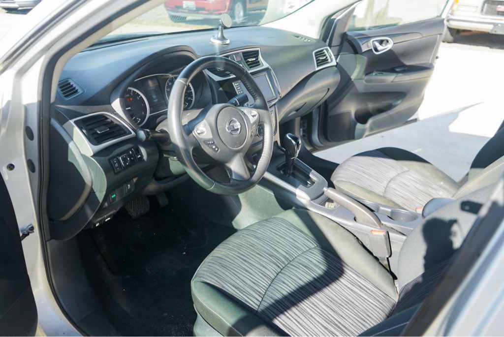 2019 Nissan Sentra Image 13