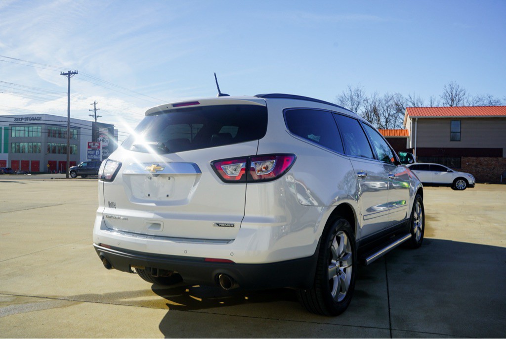 2017 Chevrolet Traverse Image 6