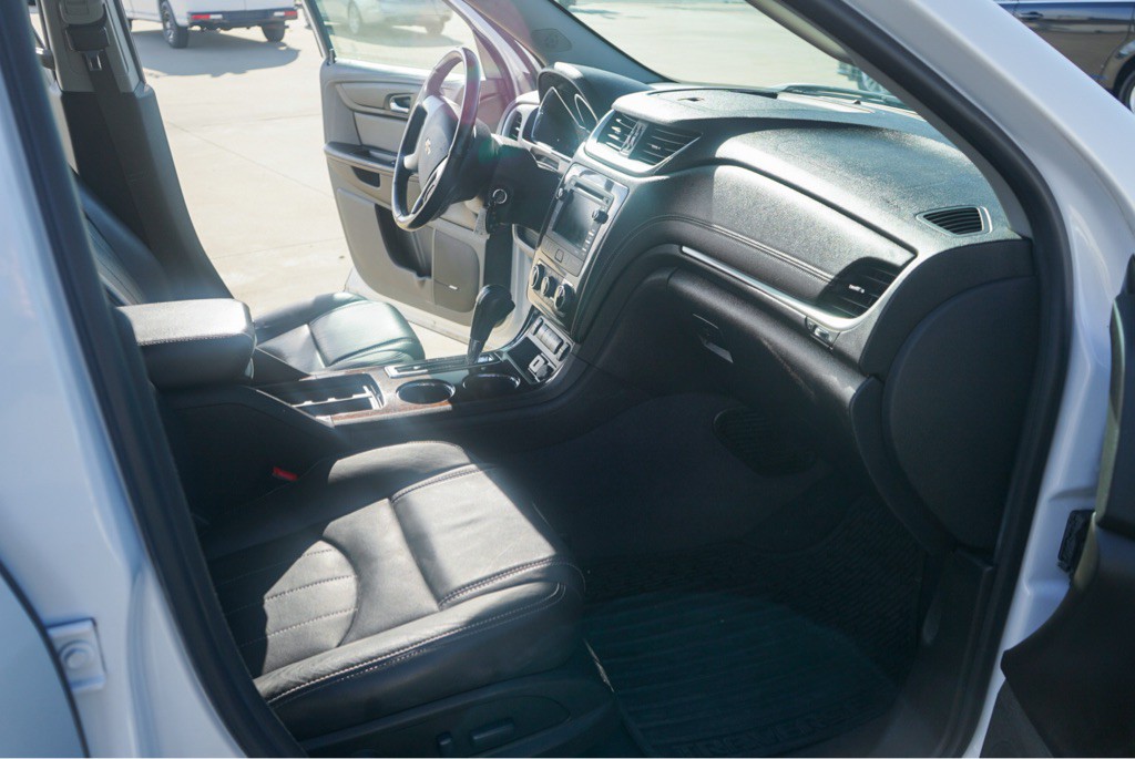 2017 Chevrolet Traverse Image 10
