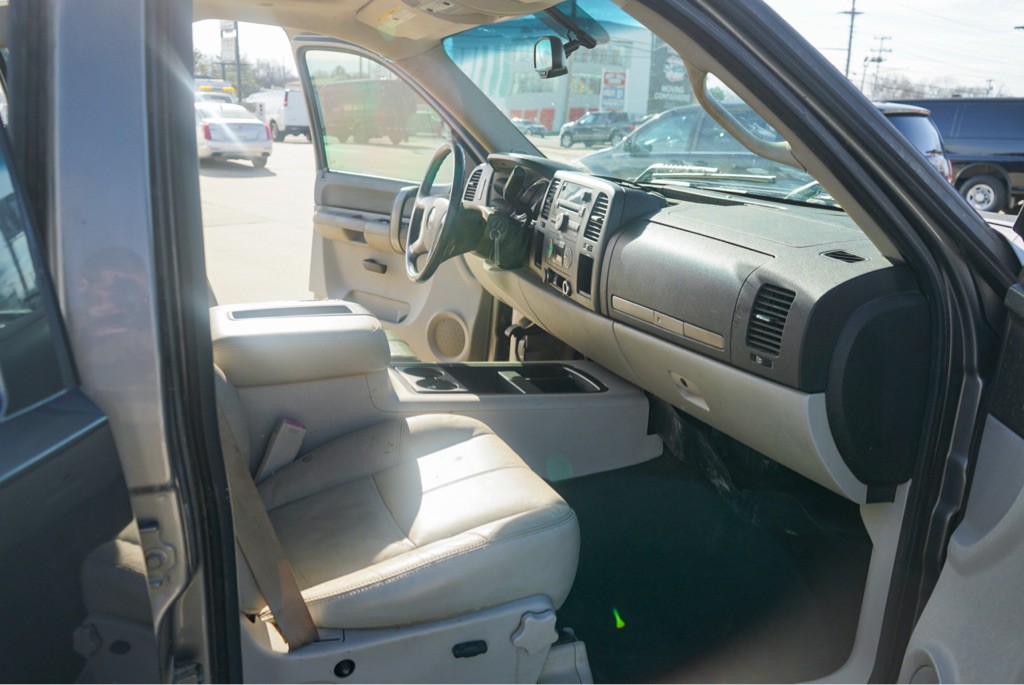2009 Chevrolet Silverado 1500 Image 10