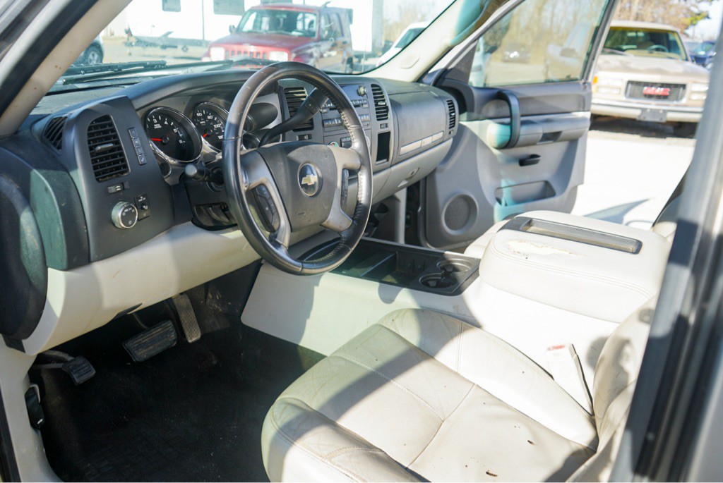 2009 Chevrolet Silverado 1500 Image 13