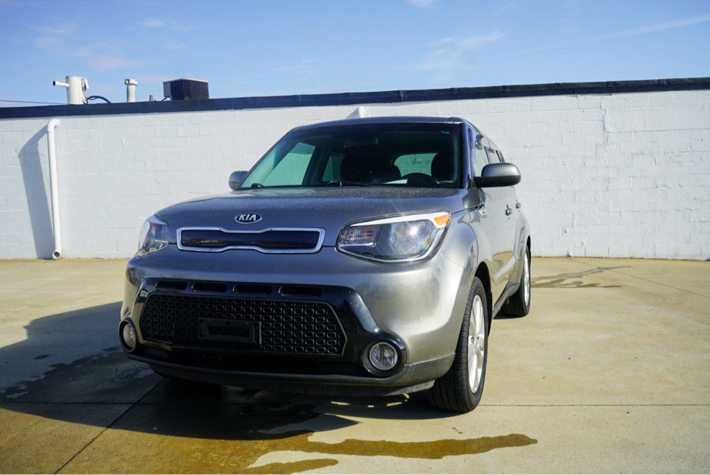 2016 Kia Soul Image 2