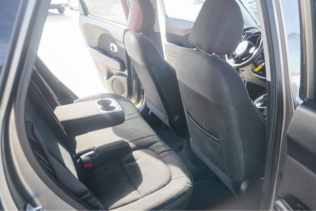 2016 Kia Soul Image 11