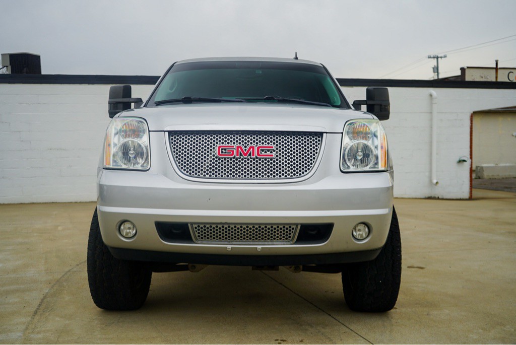 2013 GMC Yukon Image 3