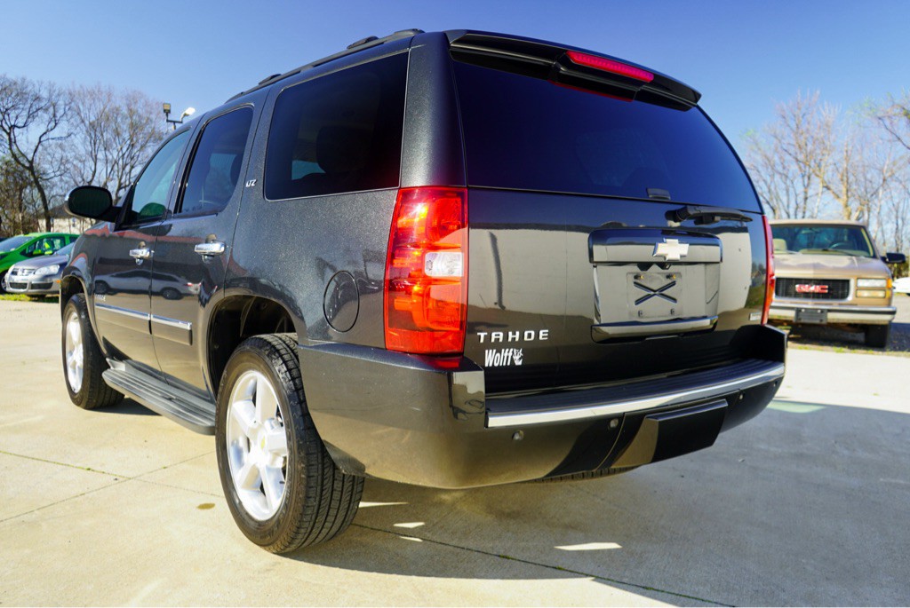 2011 Chevrolet Tahoe Image 8