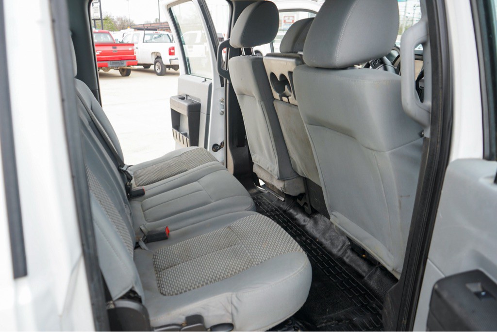 2015 Ford F-250 Image 11