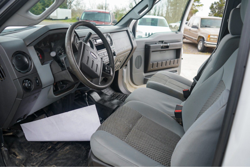 2015 Ford F-250 Image 13